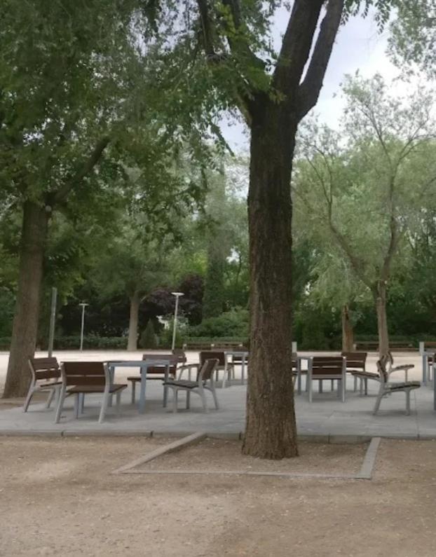 La Casa De Silvia Visita Parque Warner, Madrid Y Alrededores 산마틴데라베가 외부 사진